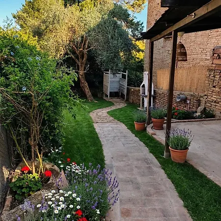 Charming 2-floor With Vineyard Views In Morro Dalba